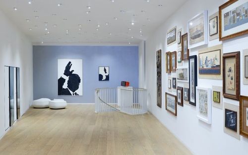 Flavia Exhibitions Curator London Italy